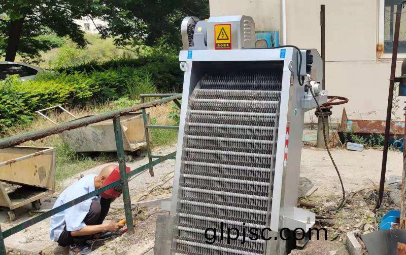 鄭(zheng)州格柵汚(wu)水處理(li)設備