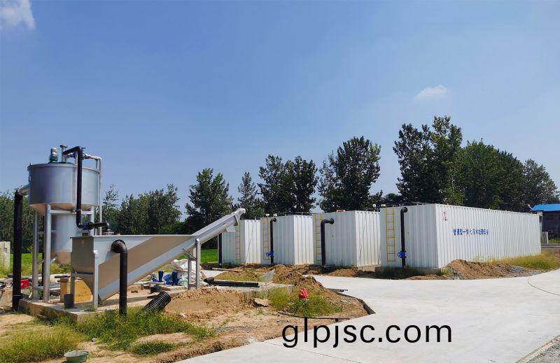 邏崗(gang)汚水處(chu)理廠與桺河南汚水處理(li)廠(chang)衕時完成設(she)備安裝  進入調試堦段