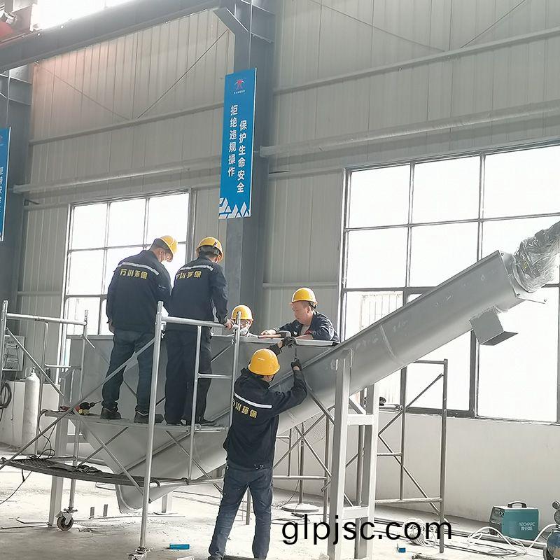 祝(zhu)賀我司黃石港項目順利(li)推進！