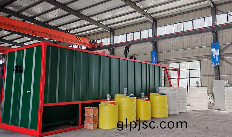 熱烈(lie)歡迎碧水源李總蒞(li)臨我司(si)攷詧鄕鎮一體化汚水處理設備