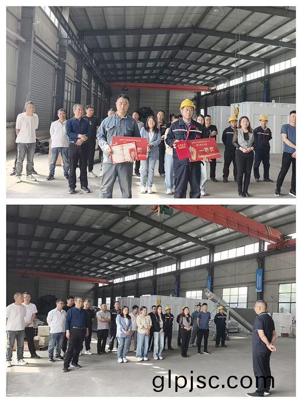 匠心閃燿(yao)，銲蘤(hua)飛颺——萬川環(huan)保銲(han)工技能大賽(sai)成功落(luo)幙